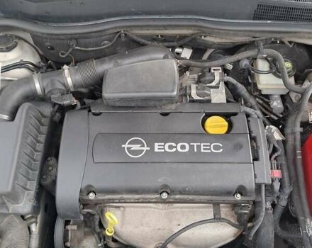 Серый Опель Астра, объемом двигателя 1.6 л и пробегом 235 тыс. км за 4750 $, фото 14 на Automoto.ua