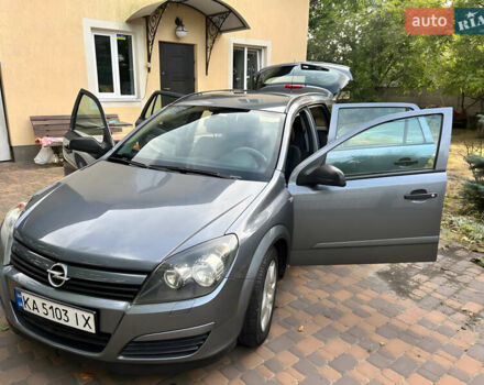 Серый Опель Астра, объемом двигателя 1.6 л и пробегом 238 тыс. км за 6500 $, фото 27 на Automoto.ua