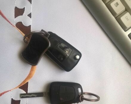 Сірий Опель Астра, об'ємом двигуна 1.2 л та пробігом 294 тис. км за 3800 $, фото 22 на Automoto.ua