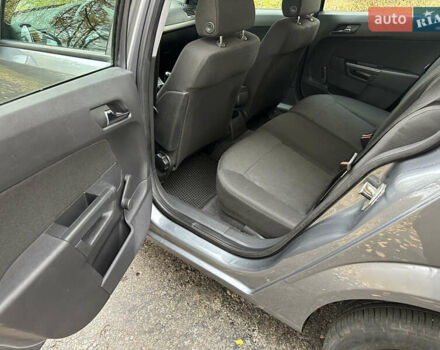 Серый Опель Астра, объемом двигателя 1.8 л и пробегом 200 тыс. км за 5000 $, фото 17 на Automoto.ua