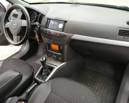 Сірий Опель Астра, об'ємом двигуна 1.6 л та пробігом 288 тис. км за 6100 $, фото 11 на Automoto.ua