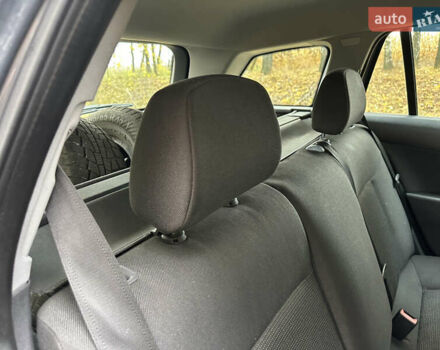 Серый Опель Астра, объемом двигателя 1.8 л и пробегом 200 тыс. км за 5000 $, фото 28 на Automoto.ua