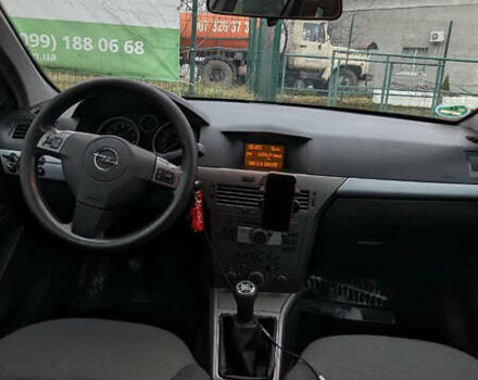 Сірий Опель Астра, об'ємом двигуна 1.6 л та пробігом 218 тис. км за 4500 $, фото 11 на Automoto.ua