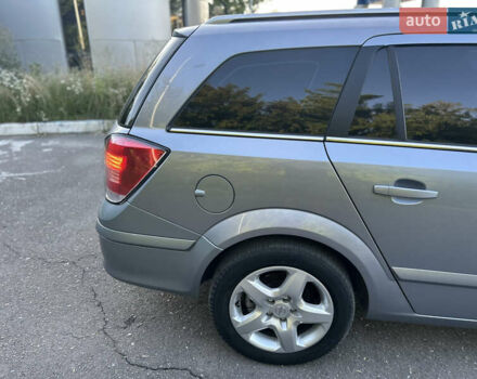 Сірий Опель Астра, об'ємом двигуна 1.8 л та пробігом 211 тис. км за 4999 $, фото 23 на Automoto.ua