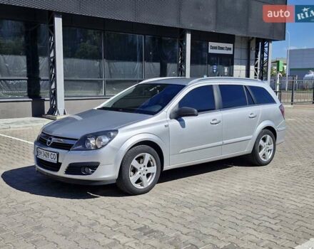 Серый Опель Астра, объемом двигателя 1.8 л и пробегом 225 тыс. км за 6300 $, фото 1 на Automoto.ua