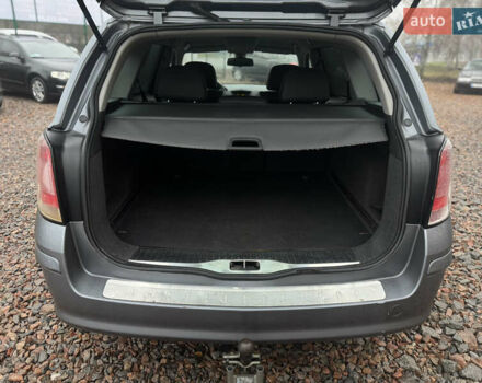 Сірий Опель Астра, об'ємом двигуна 1.6 л та пробігом 261 тис. км за 3999 $, фото 35 на Automoto.ua