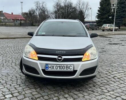 Серый Опель Астра, объемом двигателя 1.9 л и пробегом 349 тыс. км за 4600 $, фото 5 на Automoto.ua