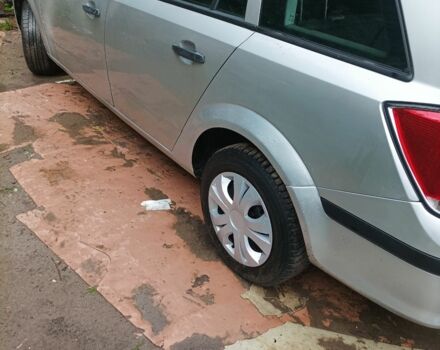 Серый Опель Астра, объемом двигателя 1.6 л и пробегом 245 тыс. км за 4500 $, фото 5 на Automoto.ua