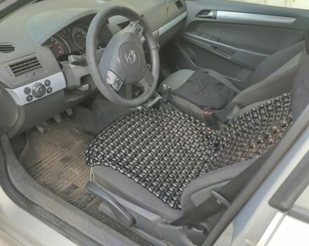 Сірий Опель Астра, об'ємом двигуна 1.6 л та пробігом 340 тис. км за 4000 $, фото 4 на Automoto.ua