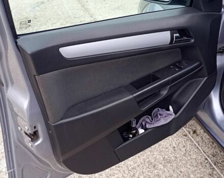 Серый Опель Астра, объемом двигателя 1.6 л и пробегом 287 тыс. км за 3900 $, фото 14 на Automoto.ua