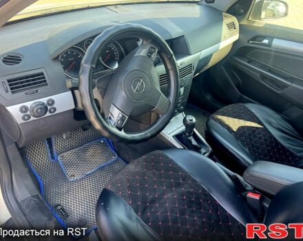 Сірий Опель Астра, об'ємом двигуна 1.6 л та пробігом 186 тис. км за 4600 $, фото 4 на Automoto.ua