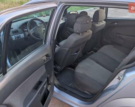 Опель Астра 2006 в Житомире на Automoto.ua Серый Опель Астра, объемом двигателя 1.6 л и пробегом 279 тыс. км за 4900 $, фото 5 на Automoto.ua