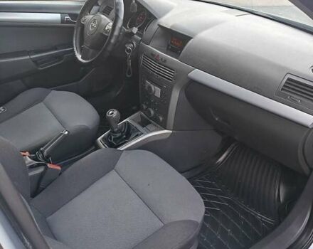 Опель Астра 2006 в Черткове на Automoto.ua Серый Опель Астра, объемом двигателя 1.3 л и пробегом 300 тыс. км за 3999 $, фото 36 на Automoto.ua