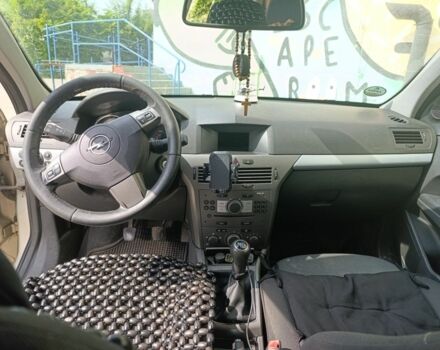 Сірий Опель Астра, об'ємом двигуна 1.6 л та пробігом 340 тис. км за 4000 $, фото 9 на Automoto.ua