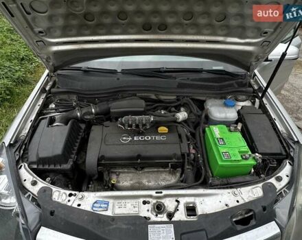 Опель Астра 2006 в Нетешине на Automoto.ua Серый Опель Астра, объемом двигателя 1.6 л и пробегом 265 тыс. км за 4800 $, фото 15 на Automoto.ua