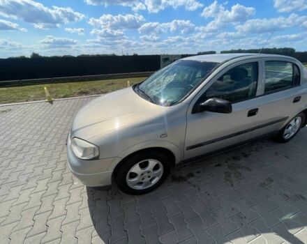 Серый Опель Астра, объемом двигателя 1.4 л и пробегом 320 тыс. км за 4000 $, фото 1 на Automoto.ua