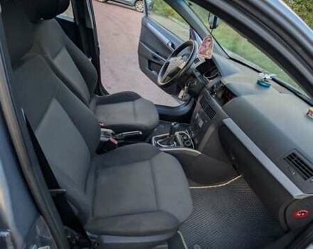 Опель Астра 2006 в Житомире на Automoto.ua Серый Опель Астра, объемом двигателя 1.6 л и пробегом 279 тыс. км за 4900 $, фото 7 на Automoto.ua