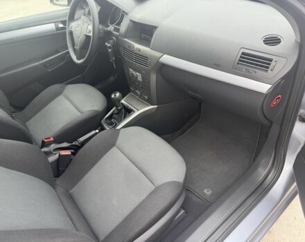 Сірий Опель Астра, об'ємом двигуна 1.6 л та пробігом 198 тис. км за 5200 $, фото 6 на Automoto.ua