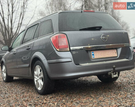 Серый Опель Астра, объемом двигателя 1.6 л и пробегом 271 тыс. км за 3999 $, фото 19 на Automoto.ua
