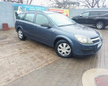 Серый Опель Астра, объемом двигателя 1.2 л и пробегом 425 тыс. км за 4200 $, фото 3 на Automoto.ua