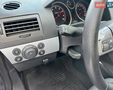 Серый Опель Астра, объемом двигателя 1.6 л и пробегом 126 тыс. км за 5450 $, фото 20 на Automoto.ua