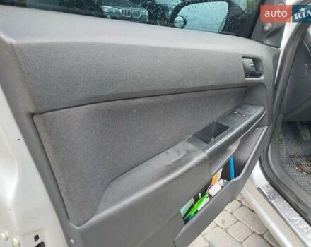Сірий Опель Астра, об'ємом двигуна 1.3 л та пробігом 250 тис. км за 5190 $, фото 8 на Automoto.ua