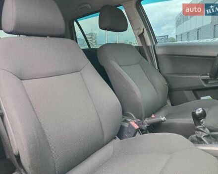 Сірий Опель Астра, об'ємом двигуна 1.3 л та пробігом 250 тис. км за 5190 $, фото 30 на Automoto.ua