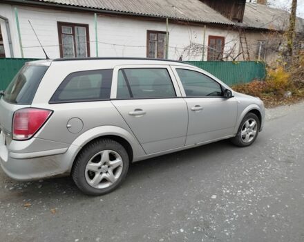 Серый Опель Астра, объемом двигателя 1.2 л и пробегом 300 тыс. км за 3300 $, фото 2 на Automoto.ua