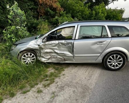 Сірий Опель Астра, об'ємом двигуна 1.6 л та пробігом 218 тис. км за 3000 $, фото 7 на Automoto.ua