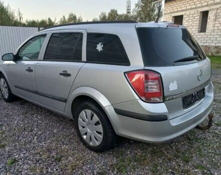 Серый Опель Астра, объемом двигателя 1.9 л и пробегом 300 тыс. км за 2200 $, фото 3 на Automoto.ua