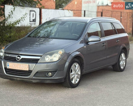 Серый Опель Астра, объемом двигателя 1.6 л и пробегом 308 тыс. км за 5299 $, фото 6 на Automoto.ua