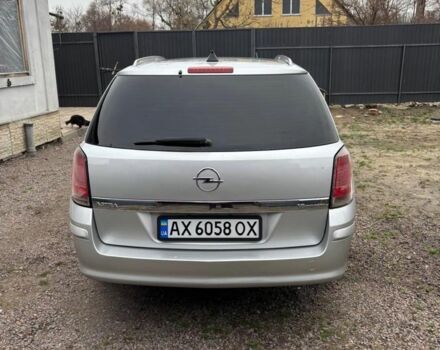 Серый Опель Астра, объемом двигателя 1.6 л и пробегом 245 тыс. км за 5450 $, фото 4 на Automoto.ua