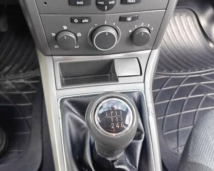 Опель Астра 2006 в Черткове на Automoto.ua Серый Опель Астра, объемом двигателя 1.3 л и пробегом 300 тыс. км за 3999 $, фото 46 на Automoto.ua