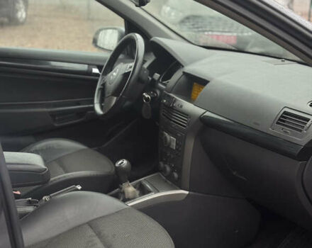 Сірий Опель Астра, об'ємом двигуна 1.6 л та пробігом 261 тис. км за 3999 $, фото 41 на Automoto.ua