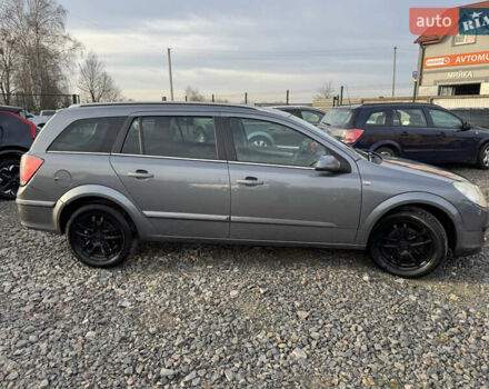 Сірий Опель Астра, об'ємом двигуна 1.69 л та пробігом 266 тис. км за 4500 $, фото 4 на Automoto.ua