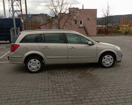 Серый Опель Астра, объемом двигателя 1.6 л и пробегом 198 тыс. км за 5200 $, фото 3 на Automoto.ua