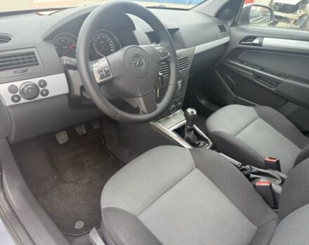 Сірий Опель Астра, об'ємом двигуна 1.6 л та пробігом 198 тис. км за 5200 $, фото 4 на Automoto.ua