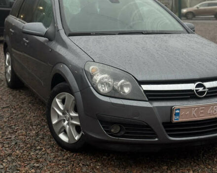 Сірий Опель Астра, об'ємом двигуна 1.6 л та пробігом 261 тис. км за 3999 $, фото 9 на Automoto.ua