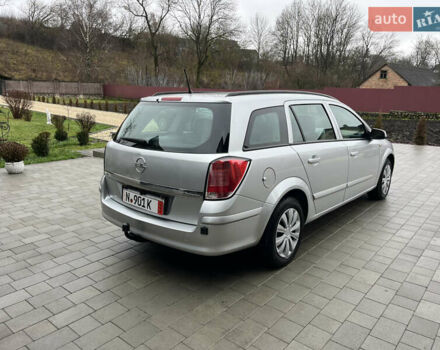 Серый Опель Астра, объемом двигателя 1.6 л и пробегом 198 тыс. км за 4450 $, фото 7 на Automoto.ua