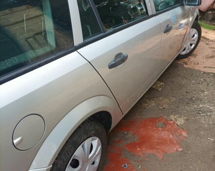 Серый Опель Астра, объемом двигателя 1.6 л и пробегом 245 тыс. км за 4500 $, фото 1 на Automoto.ua