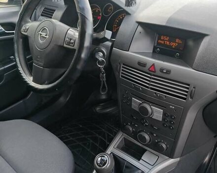 Опель Астра 2006 в Черткове на Automoto.ua Серый Опель Астра, объемом двигателя 1.3 л и пробегом 300 тыс. км за 3999 $, фото 49 на Automoto.ua