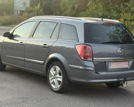 Серый Опель Астра, объемом двигателя 1.6 л и пробегом 309 тыс. км за 5300 $, фото 3 на Automoto.ua