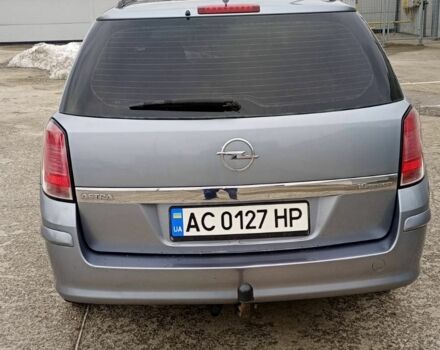 Серый Опель Астра, объемом двигателя 1.6 л и пробегом 287 тыс. км за 3900 $, фото 2 на Automoto.ua
