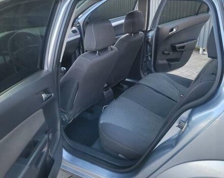 Сірий Опель Астра, об'ємом двигуна 1.9 л та пробігом 288 тис. км за 5350 $, фото 4 на Automoto.ua