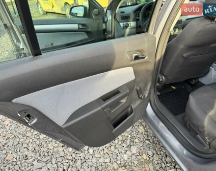 Сірий Опель Астра, об'ємом двигуна 1.69 л та пробігом 266 тис. км за 4500 $, фото 19 на Automoto.ua