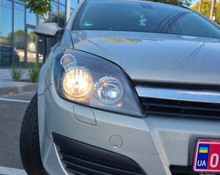 Сірий Опель Астра, об'ємом двигуна 1.8 л та пробігом 181 тис. км за 6500 $, фото 2 на Automoto.ua