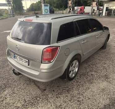 Серый Опель Астра, объемом двигателя 1.91 л и пробегом 284 тыс. км за 4700 $, фото 1 на Automoto.ua