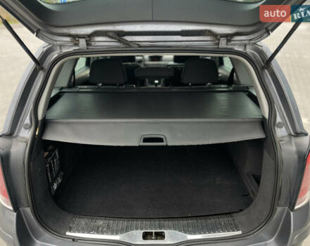 Серый Опель Астра, объемом двигателя 1.6 л и пробегом 158 тыс. км за 4950 $, фото 14 на Automoto.ua