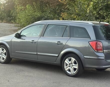 Серый Опель Астра, объемом двигателя 1.6 л и пробегом 309 тыс. км за 5300 $, фото 2 на Automoto.ua