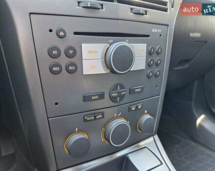 Серый Опель Астра, объемом двигателя 1.8 л и пробегом 225 тыс. км за 6300 $, фото 22 на Automoto.ua